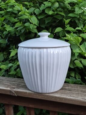 Corningware French White Swirl Canister